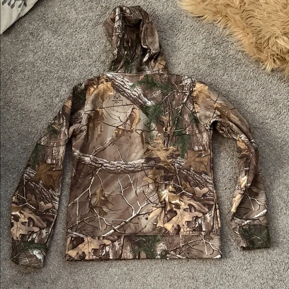 Under Armour Brown Realtree Camo Hoodie with Pink Logo Sz Small - Picture 4 of 5